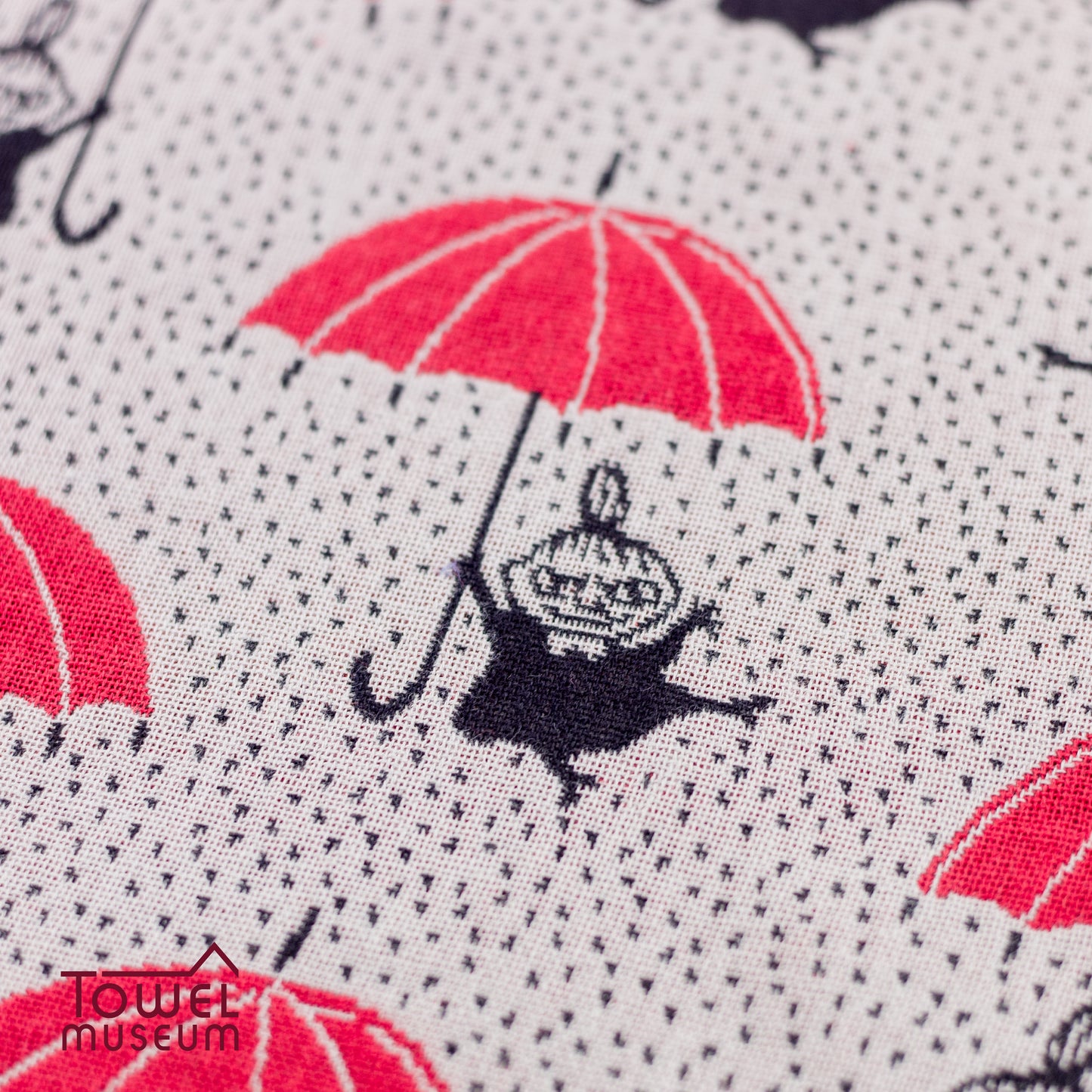 Moomin Little My Umbrella Mini Towel